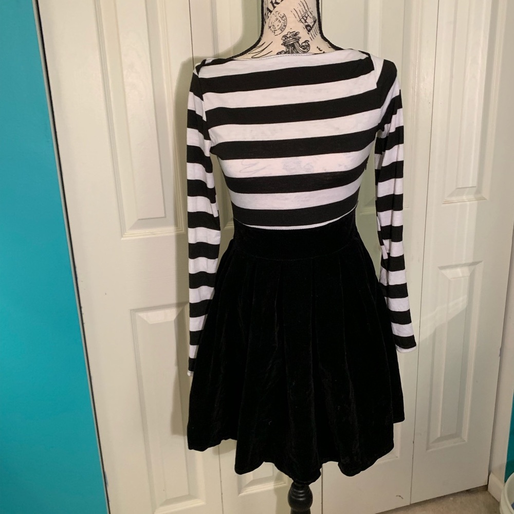Cute black and white knit/velvet dress